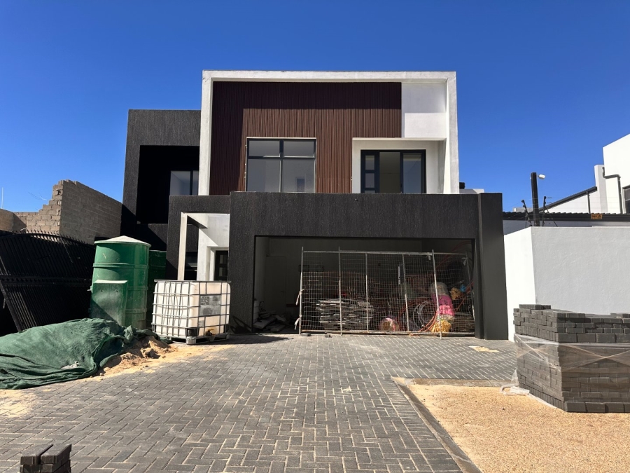 3 Bedroom Property for Sale in Sandown Western Cape